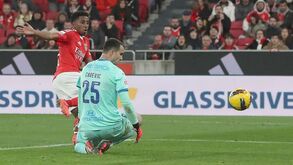 A crónica do Benfica-Famalicão, 4-0: o Barreiro de novo no centro do Mundo