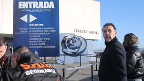 Dragão Arena de portas abertas para AG do FC Porto: veja as imagens