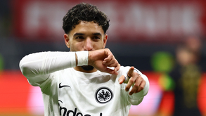 Marmoush em Inglaterra para reforçar o Manchester City