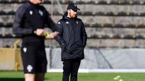 Ian Cathro e o triunfo sobre o Santa Clara: «Relvado não permitiu mais»