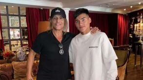 Olha quem ele é: Claudio Caniggia lança-se como agente