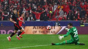 A crónica do Benfica-Barcelona, 4-5: águia despista-se a alta velocidade