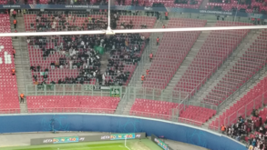 Adeptos do Sporting ocupam parte da zona vetada pela UEFA: veja as imagens