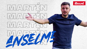 Quem é Martín Anselmi: o sucessor no comando técnico do FC Porto
