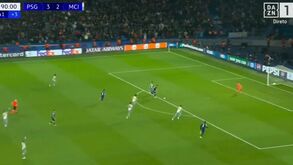 O golo de Gonçalo Ramos nos descontos que selou o triunfo do PSG frente ao Manchester City