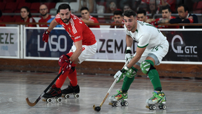 Benfica vence dérbi com o Sporting e é líder isolado do campeonato de hóquei em patins