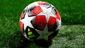 Quer traçar todos os cenários para a última jornada da Liga dos Campeões? UEFA oferece a 'calculadora'