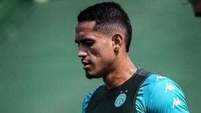 Médio brasileiro Lucas Araújo reforça Portimonense