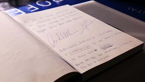 Da tatuagem no braço para o livro de honra do FC Porto: conheça a mensagem de Anselmi