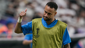 Oficial: Neymar deixa Al Hilal de Jorge Jesus e tem via aberta para regressar ao Santos