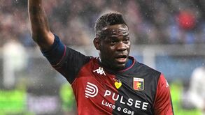 Mario Balotelli de saída do Génova ao fim de três meses