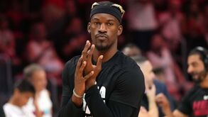 Jimmy Butler abandona treino e é suspenso por tempo indeterminado pelos Miami Heat