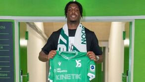 E. Amadora empresta Ronaldo Tavares aos suíços do Yverdon