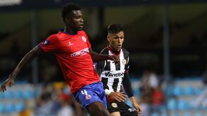 «Tem qualidade, é forte, rápido e muito bom no jogo aéreo frontal»: Commey avaliado por quem o conhece