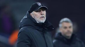 Técnico do Brest e o sorteio do playoff da Champions: «Prefiro o Benfica, obviamente»