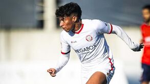 Alisson amarrado pelo Sporting até 2029