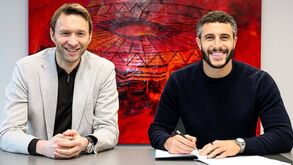 Mario Hermoso no Bayer Leverkusen por empréstimo da Roma