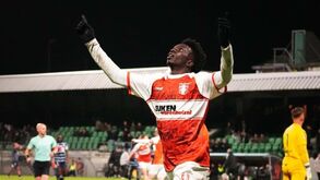 Korede Osundina reforça ataque do Casa Pia
