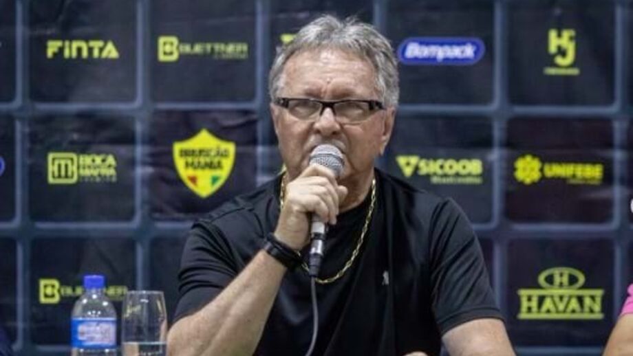 Proprietário do AVS SAD compra clube brasileiro