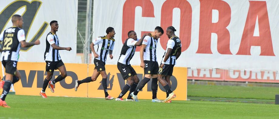 A crónica do Nacional-FC Porto, 2-0: nevoeiro futebolístico apagou o dragão