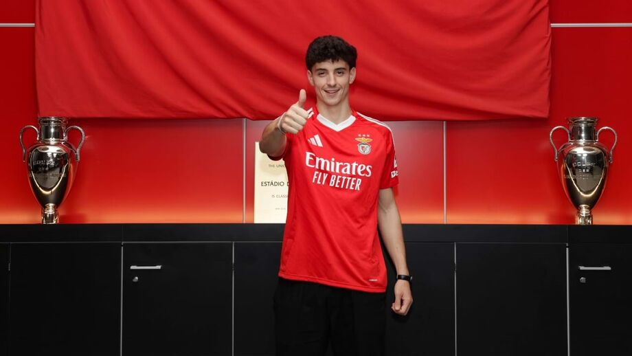 Um craque no 'passe à Hierro' para Lage trabalhar: as características de Manu Silva, reforço do Benfica