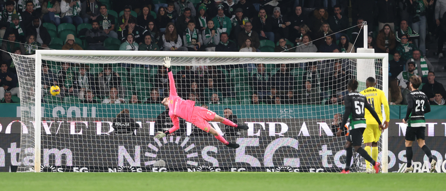 A crónica do Sporting-Nacional, 2-0: uma vitória que foi do tiro às lágrimas