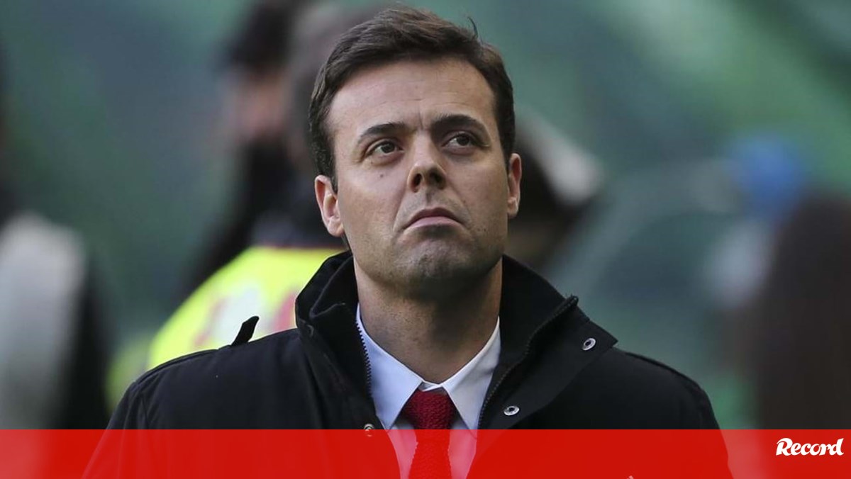 Bournemouth’s Sporting Director Reflects on Benfica and Hugo Viana’s Manchester City Move