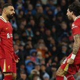 A crónica do Manchester City-Liverpool, 0-2: reds vão de mota