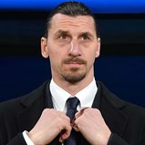 Ibrahimovic defende Milan: «Sou uma espécie de guarda-costas e se tiver de disparar contra alguém, disparo!»