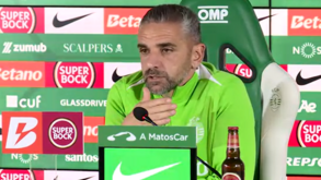 Rui Borges: «Jogadores não são máquinas, isto não é meter aqui um euro e sair uma Coca-Cola»  