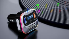 Este é o transmissor FM e Bluetooth para fazer chamadas no carro e tocar as suas playlists por menos de 20€