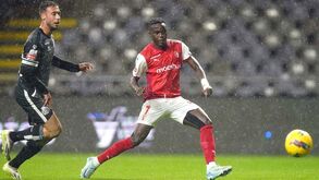 Notícia Record: Benfica tenta contratação de Bruma 