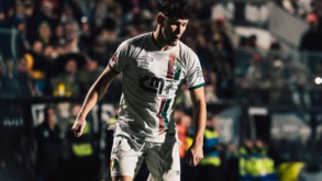 Estrela da Amadora tenta Diogo Travassos em definitivo