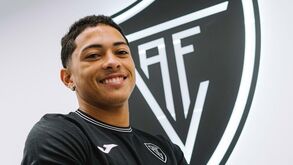 Krystian Cubas chega para o Académico de Viseu 