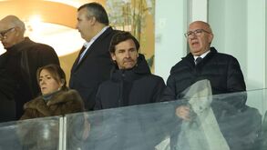 Mercado 'atrasa' chegada de Villas-Boas a Vila do Conde