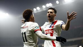 Paris SG avança na Taça de França com duas assistências portuguesas