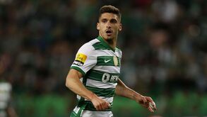 Legia aciona cláusula de Rúben Vinagre à margem das negociações por Kovacevic: saiba os valores