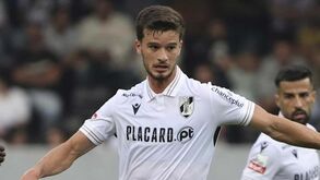 Tomás Händel renova contrato com o V. Guimarães até 2029