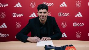 Matheus muito feliz no Ajax: «Clube gigantesco na Europa»