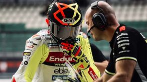 Fabio Di Giannantonio falha resto da pré-época devido a lesão... a fazer um 'cavalinho'