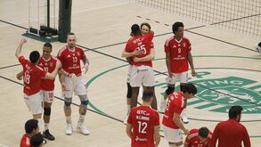 Sporting-Benfica, 2-3: Águias voam para a liderança