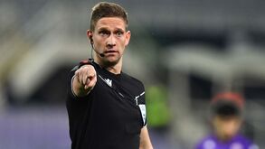 Já há árbitro para o Sporting-Borussia Dortmund do playoff da Liga dos Campeões