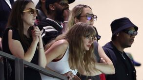 Trump diz que foram os seus seguidores a assobiar Taylor Swift no Super Bowl: «Teve uma noite pior do que os Chiefs»