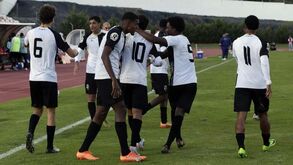 Mau tempo interrompe jogo entre Farense e Ac. Viseu