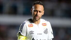 Já não precisa de helicóptero: Neymar mudou de mansão