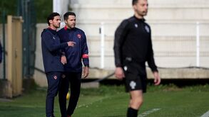 Ordem na casa e playoff na mira