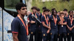Sportinguista João Simões na convocatória de Filipe Ramos para estágio da seleção de sub-19