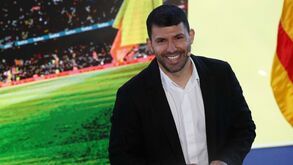A dupla aposta perdida por Agüero: «Se o Real Madrid ganhar corto os testículos...»
