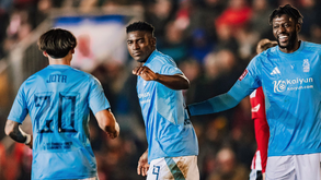 Nottingham de Nuno Espírito Santo precisou dos penáltis para eliminar equipa da 3.ª divisão na Taça