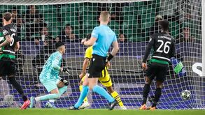 A crónica do Sporting-Borussia Dortmund, 0-3: a história infeliz da bola roubada